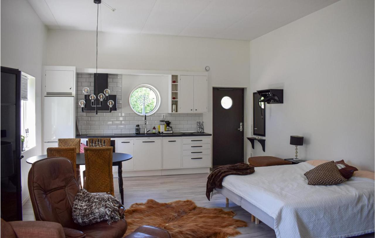 Beautiful Apartment In Lagan With House Sea View Zewnętrze zdjęcie