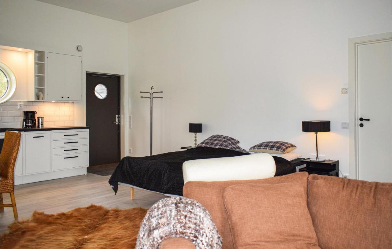 Beautiful Apartment In Lagan With House Sea View Zewnętrze zdjęcie